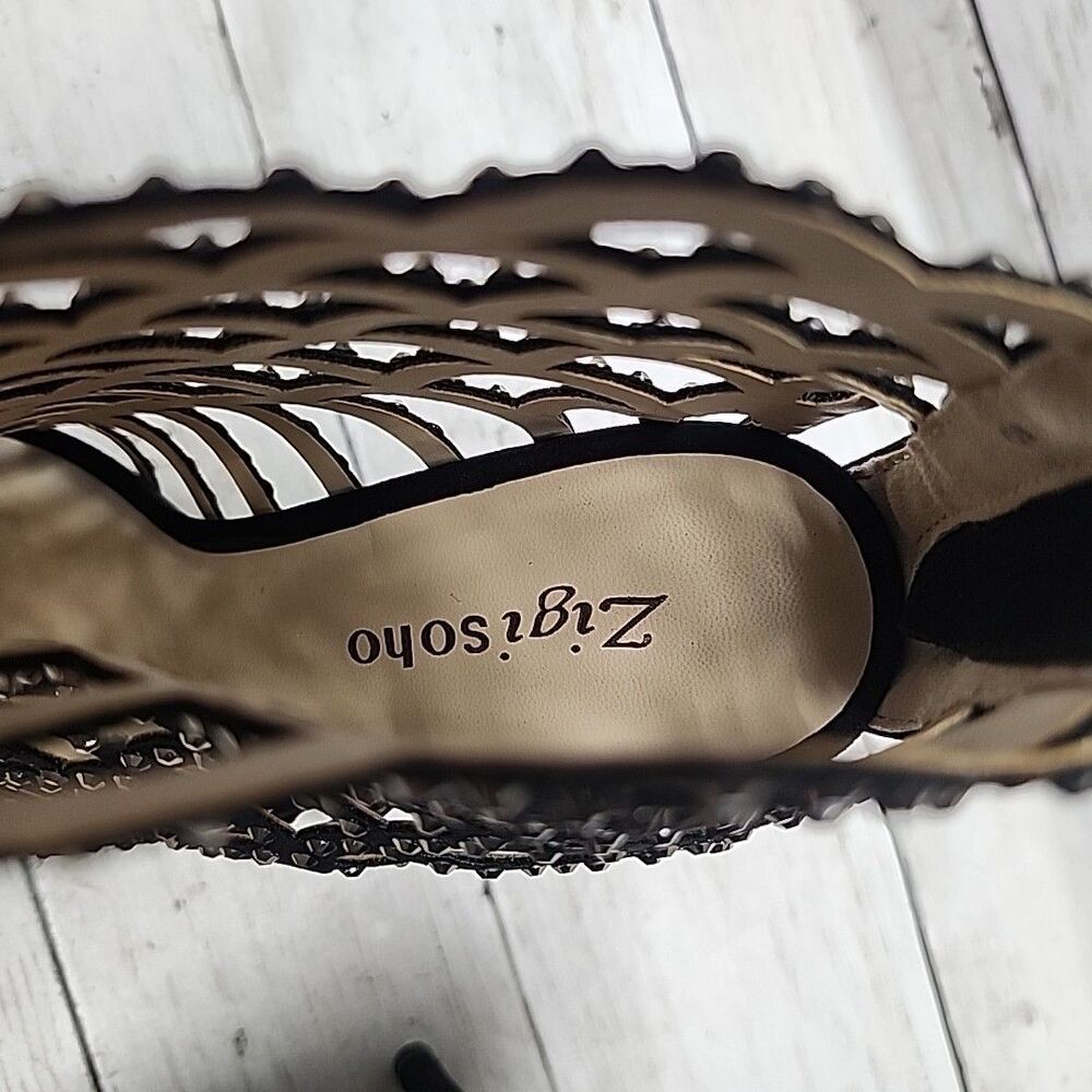 Zigi Soho Duran Black Studded Laser-Cut Cage Sandals Heeled Booties Size 8 NWB - Picture 8 of 15